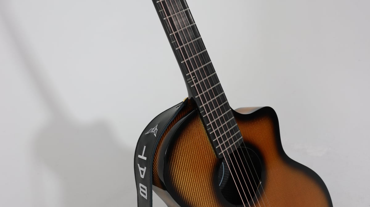 Real carbon fiber guitar 38/41    PLUS X1-GOLDEN