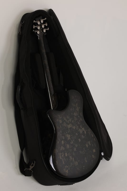 Real carbon fiber guitar 38